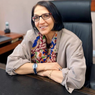 Prof. Dr. Aliye Mavili portresi